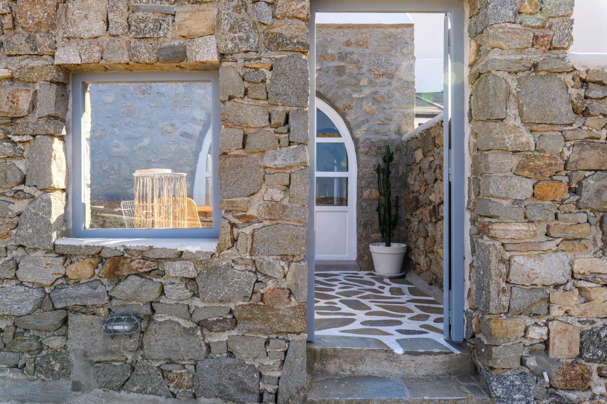 Mykonos Supreme Comfort Suites & Villas Kalafatis Luaran gambar